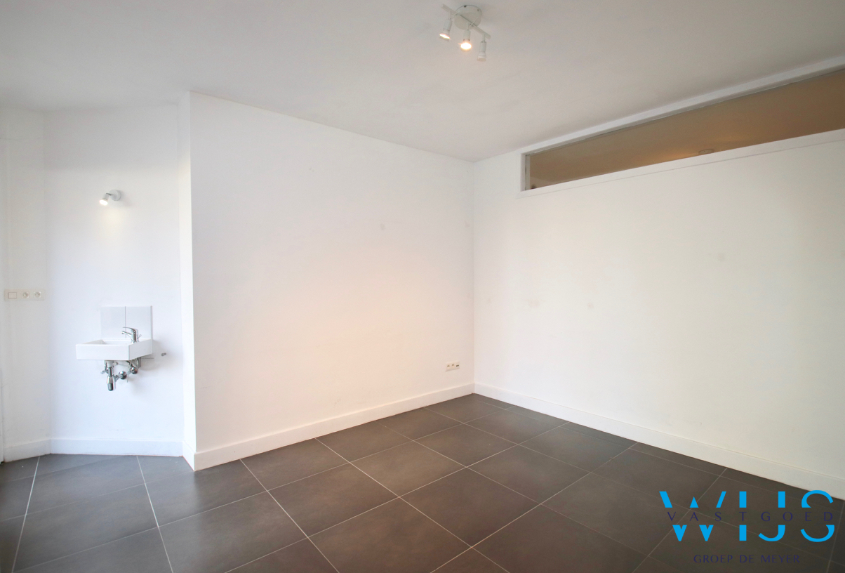 Zeer goed gelegen kantoorruimte te CENTRUM EVERGEM ! 