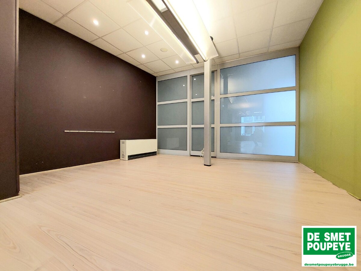 winkel kantoor showroom 