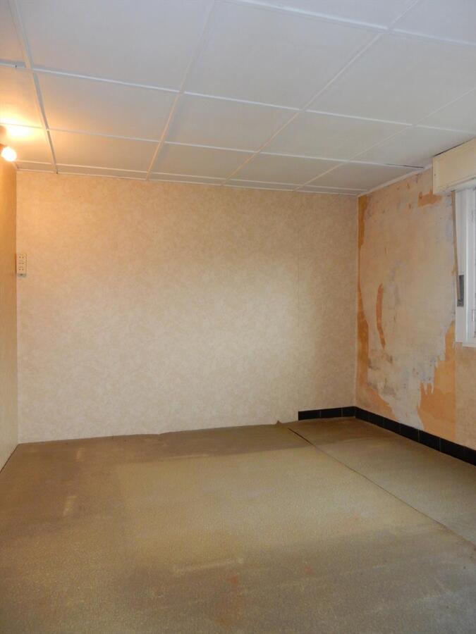 Te renoveren woning op een rustige ligging in de dorpskern 