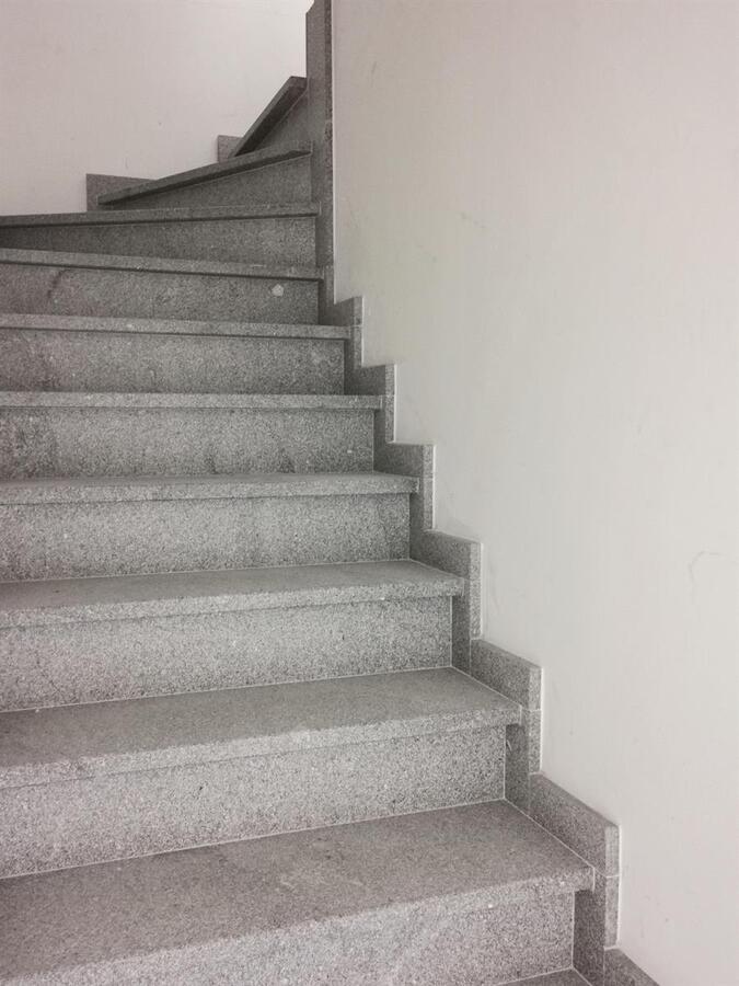 Ruime halfopen bebouwing. Volledig afgewerkte instapklare nieuwbouw. 