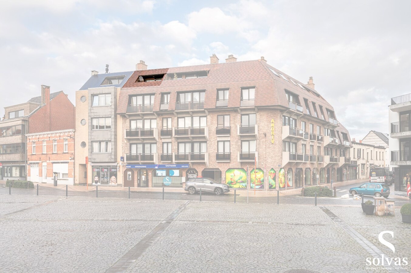 Gezellig twee slaapkamer appartement mét garage op toplocatie te centrum Aalter 