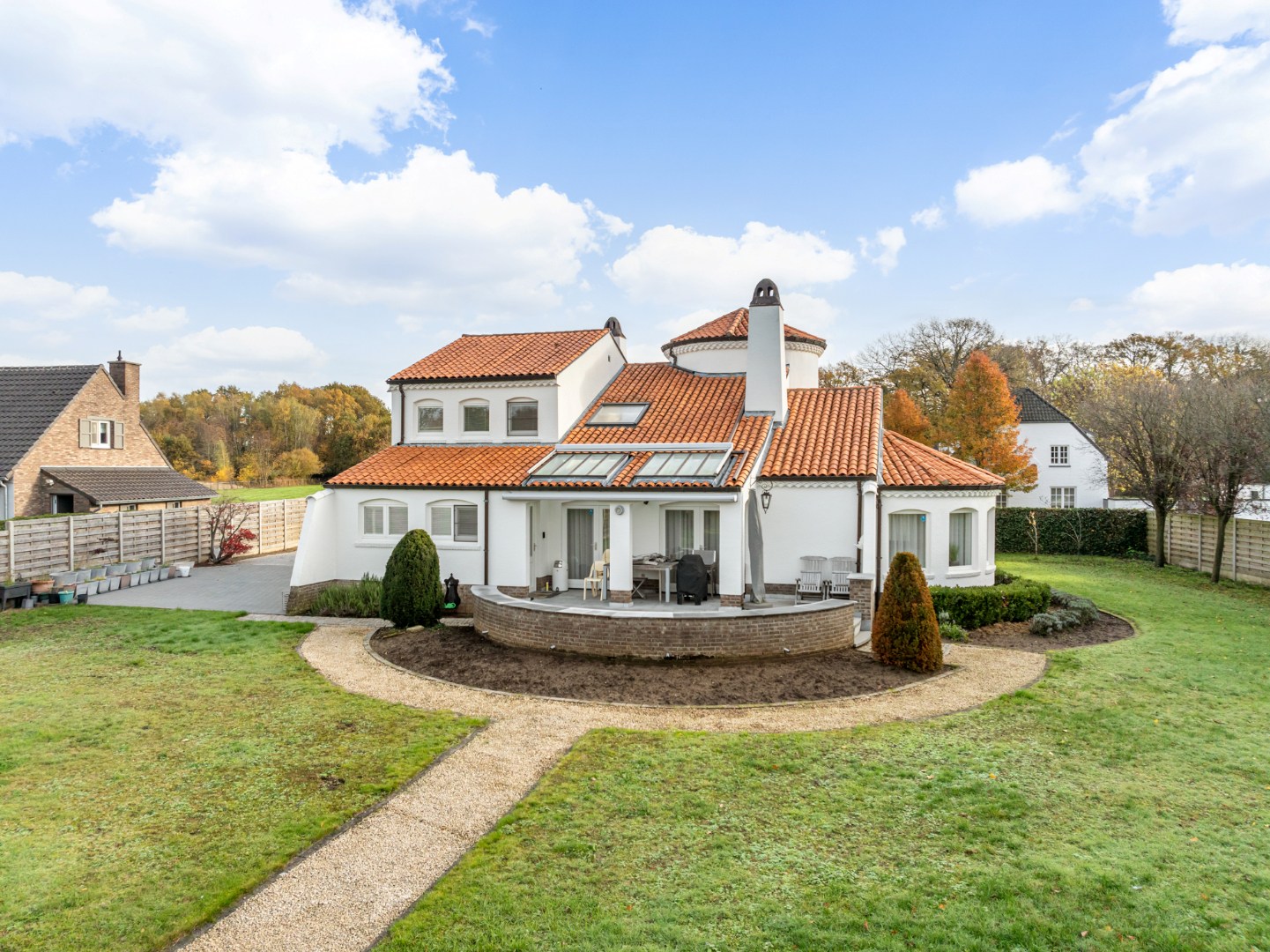 Mooi terras aan achterzijde