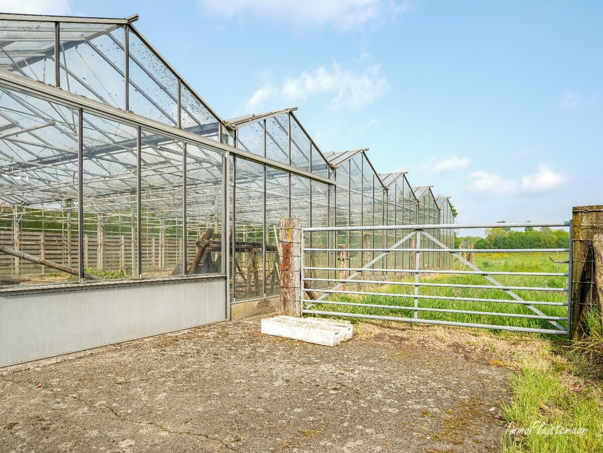 Vrijstaande woning met aparte garage op ca. 4.319 m2 te Lier (Mogelijkheid tot aankoop aanpalende bouwgronden) 