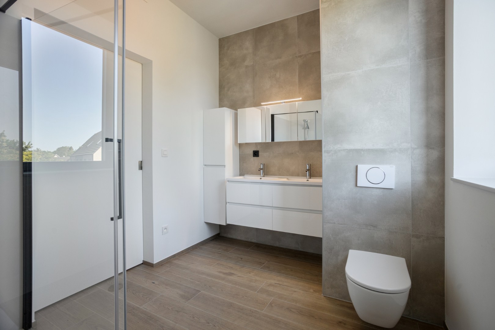Volledig gerenoveerd appartement in Holsbeek met 3 slaapkamers en lift - EPC 72 Kwh/m² 