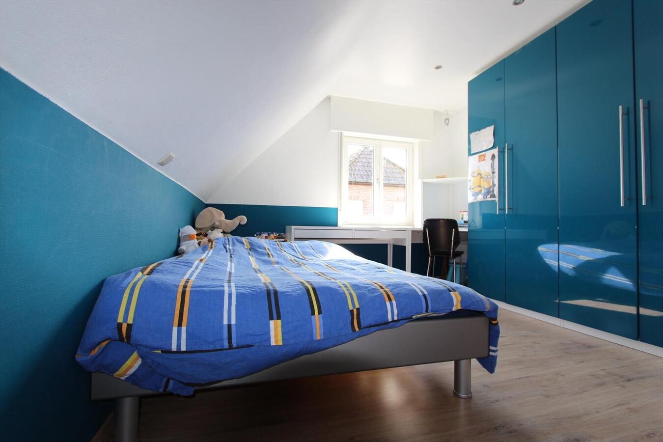 VERKOCHT IN UW BUURT ! 