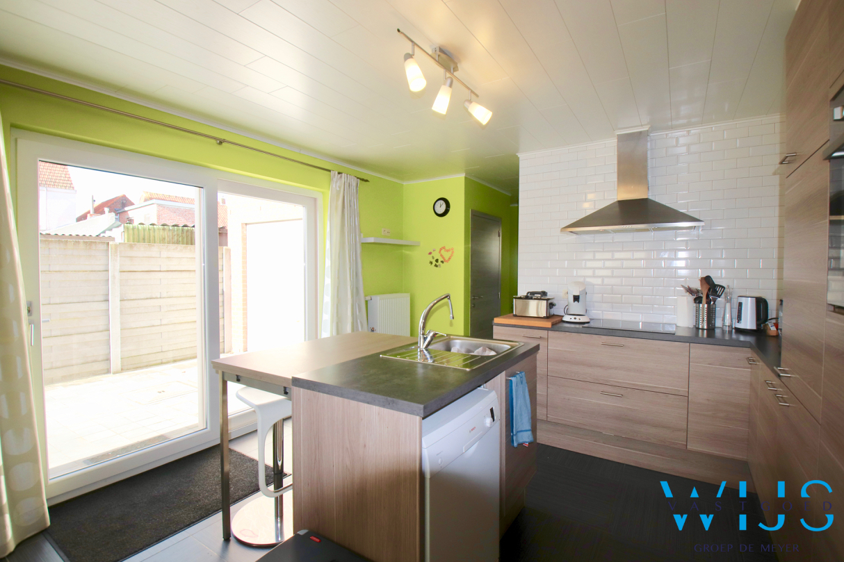 Gezellige instapklare woning met 2 slaapkamers te Assenede ! 