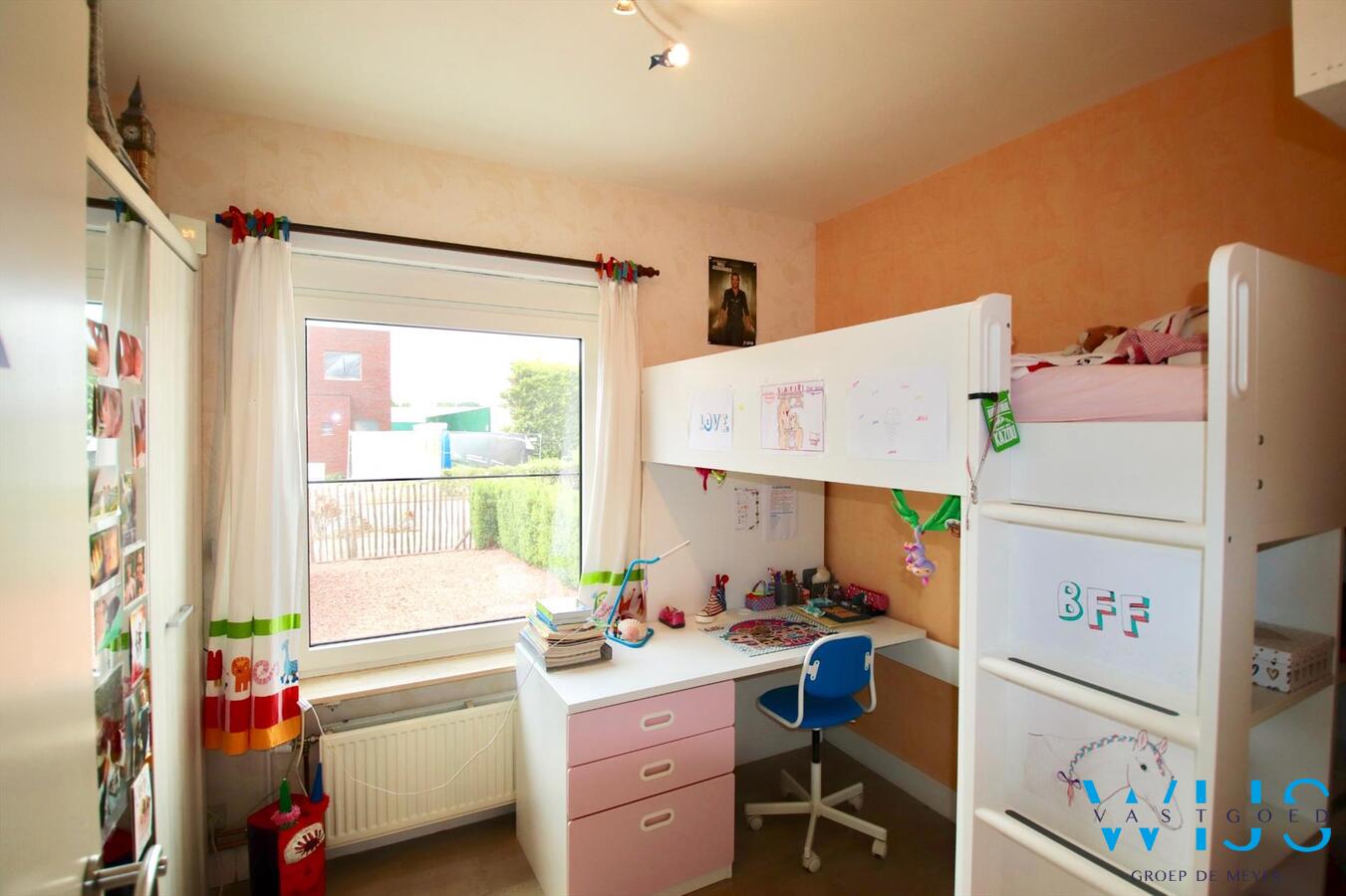 Gerenoveerd en smaakvol woonhuis op een toplocatie in Ertvelde ! 