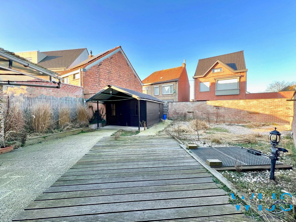 Instapklaar en gezellig woonhuis in hartje Ertvelde ! 