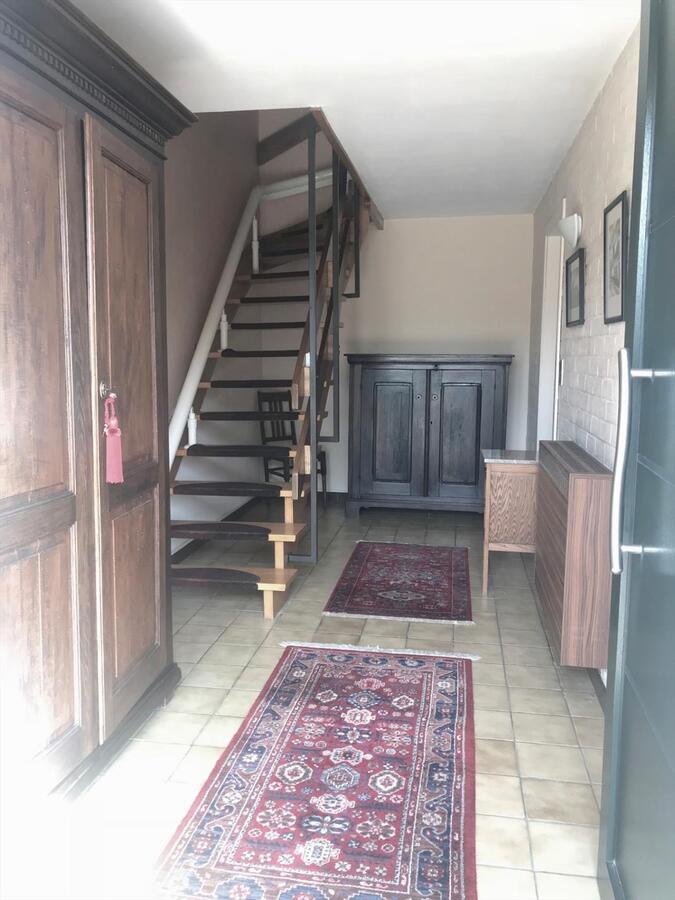 RUIME BEL ETAGE WONING MET TUIN TE BREDENE DORP 