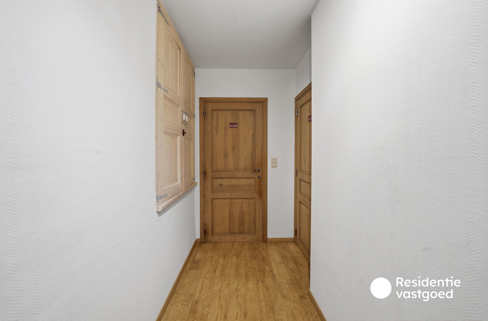 Ruim en verzorgd duplexappartement in het centrum van Eernegem 