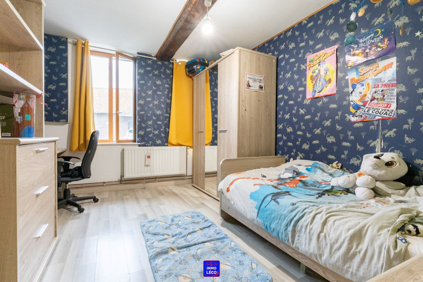 Corps de ferme érigé sur une parcelle de +/- 17.000m², situation exceptionnelle ! 