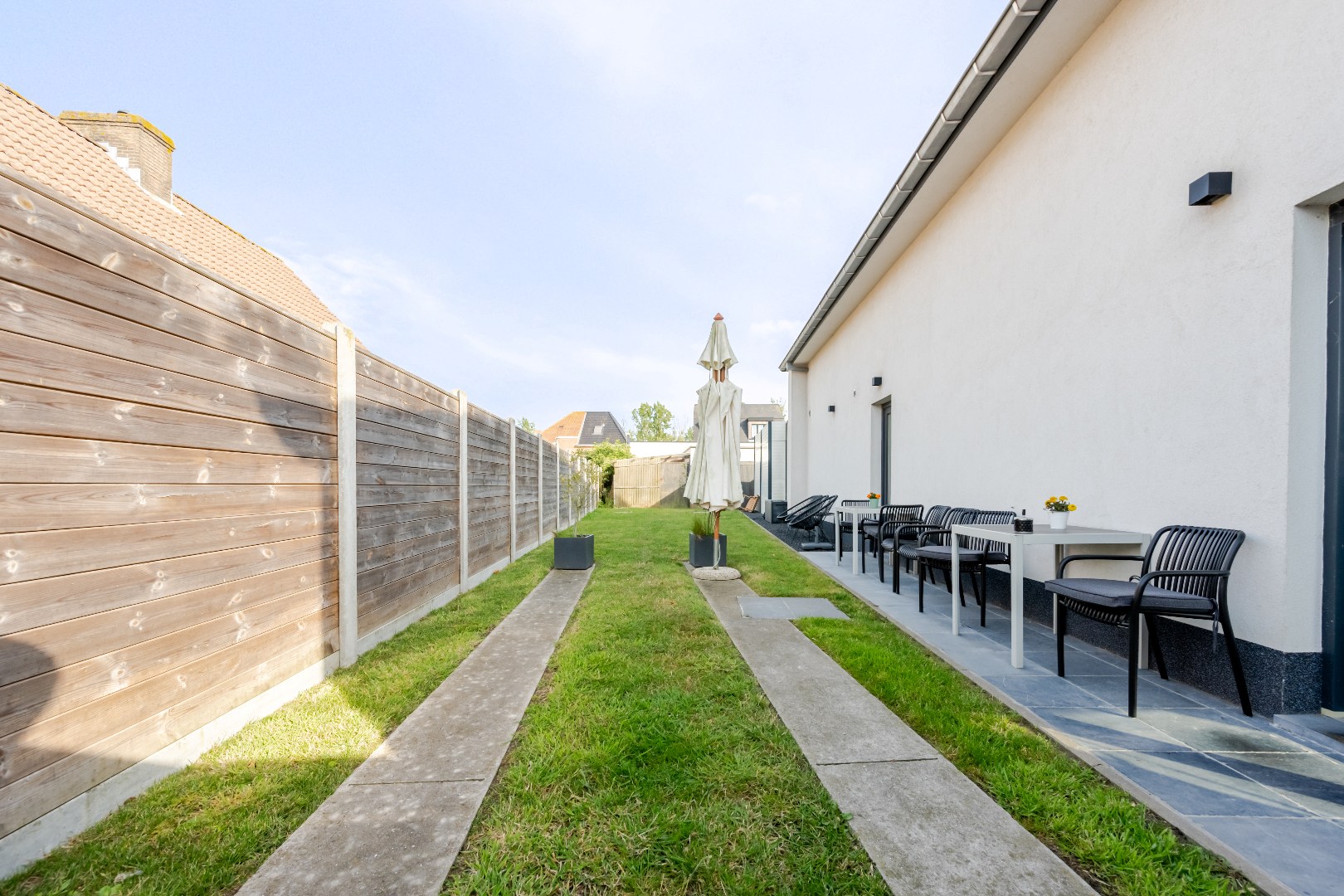 Energiezuinige villa met exclusieve wellness en polyvalent bijgebouw in Oostende 