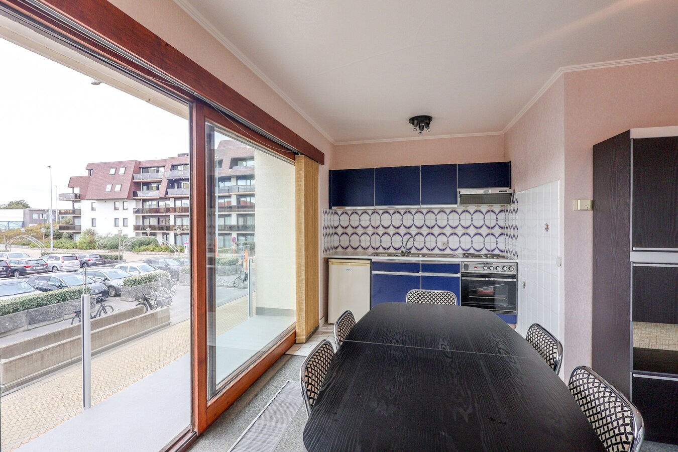 Zonnig appartement met 1 slaapkamer op het IJslandplein van Oostduinkerke 