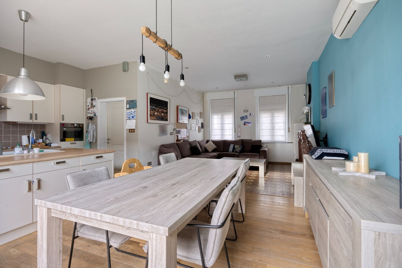 Prachtig gerenoveerde HOEVE te Landen (Neerwinden) 