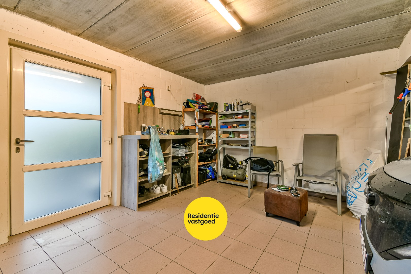 Bel-étagewoning met ruimte tuin te huur in Zandvoorde 