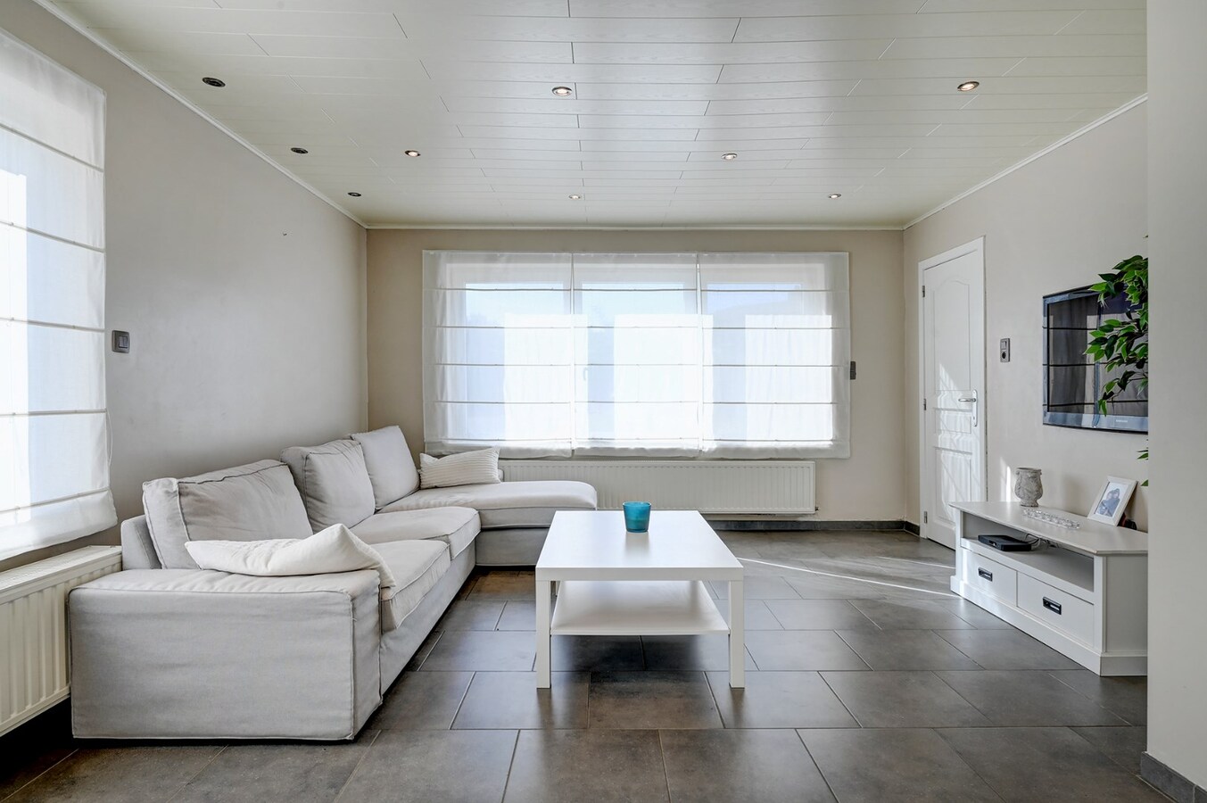 Instapklare woning met drie slaapkamers 