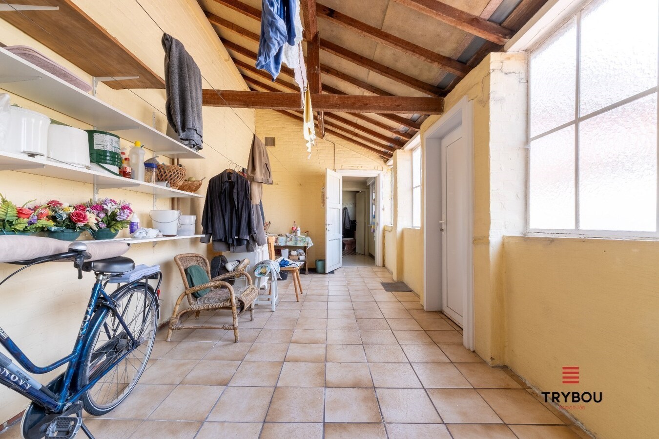 Centraal gelegen, degelijke woning met drie ruime slaapkamers 