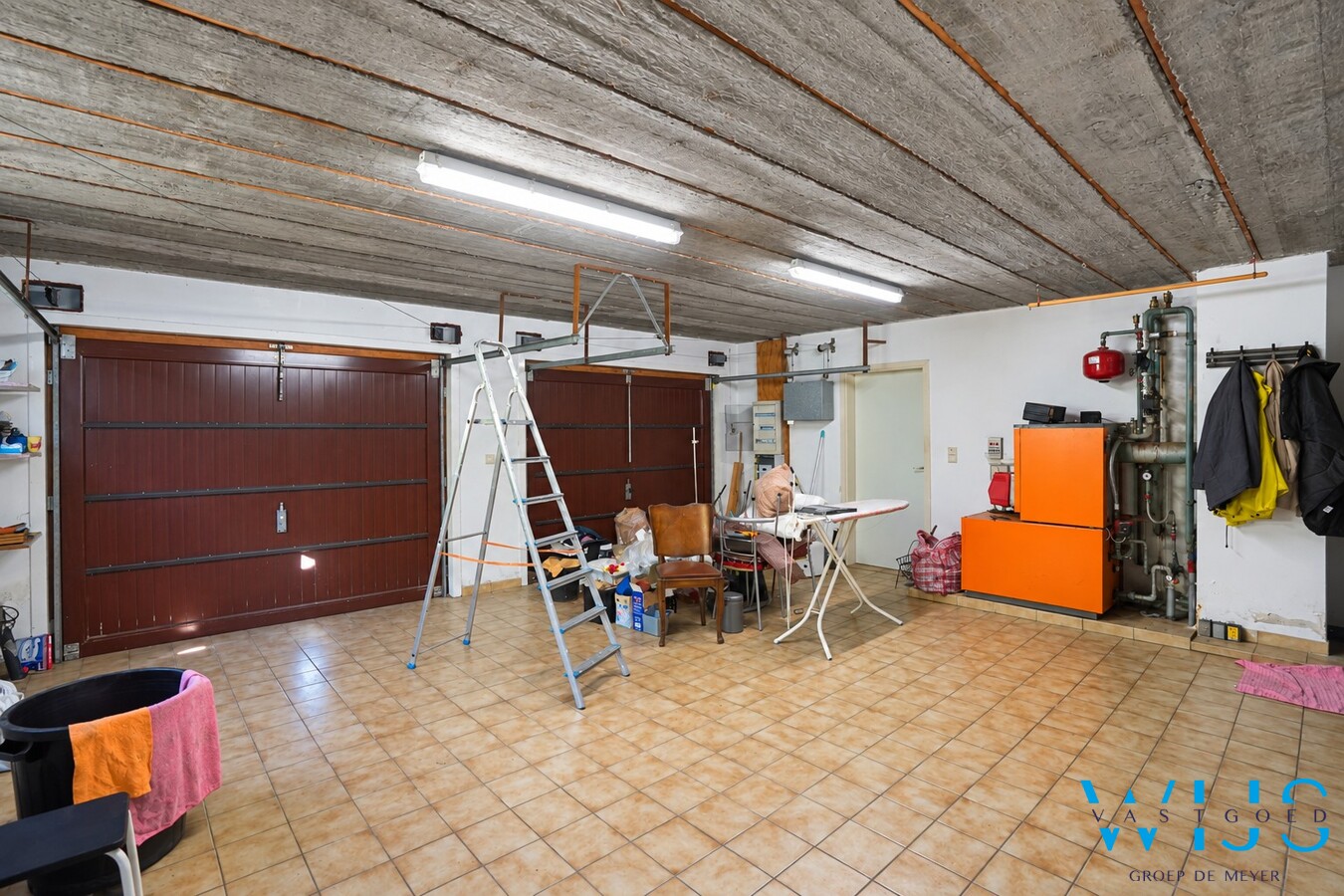 Open bebouwing met ruime stal in Assenede ! 
