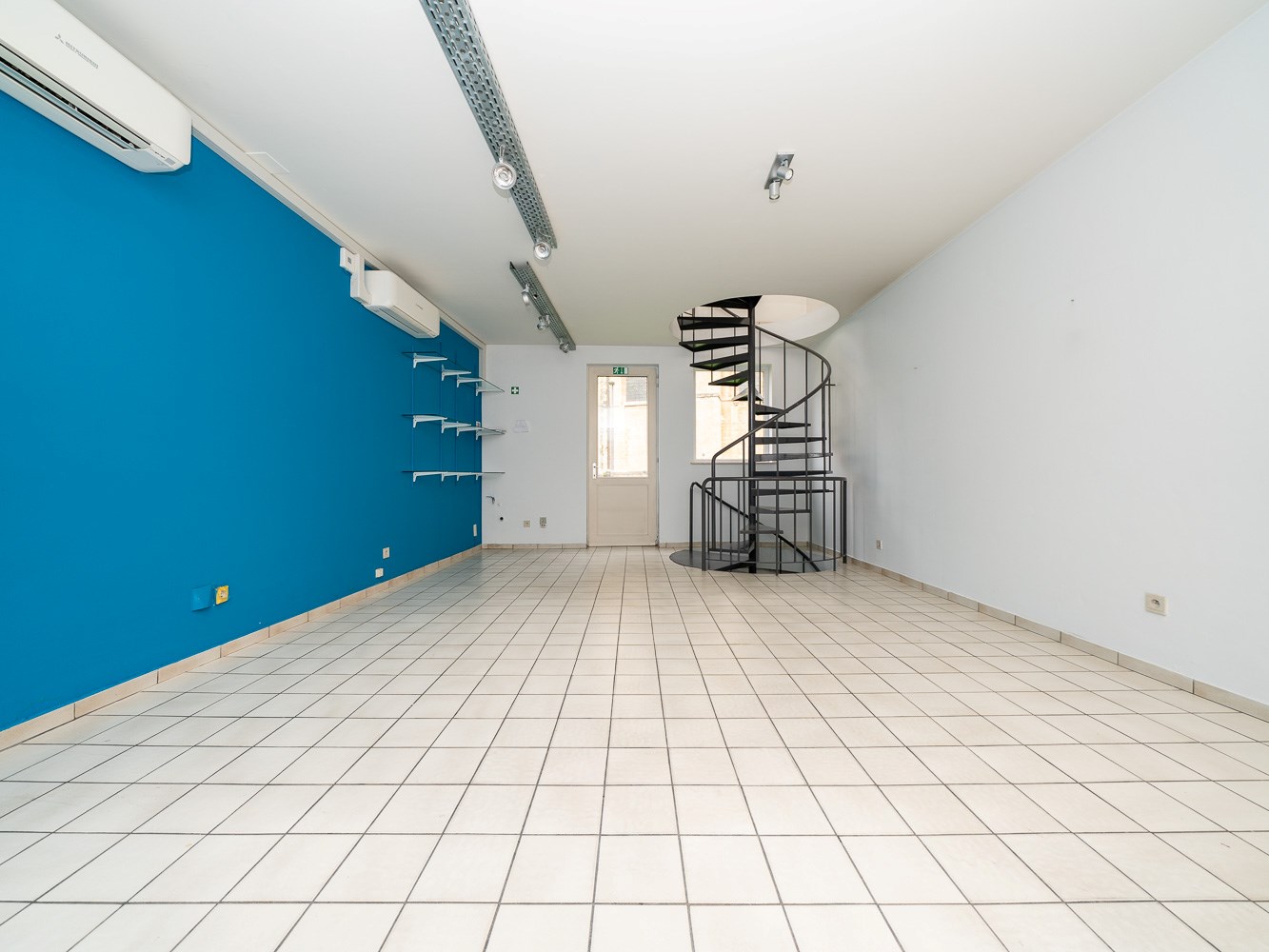 Handelspand in het bruisende centrum 