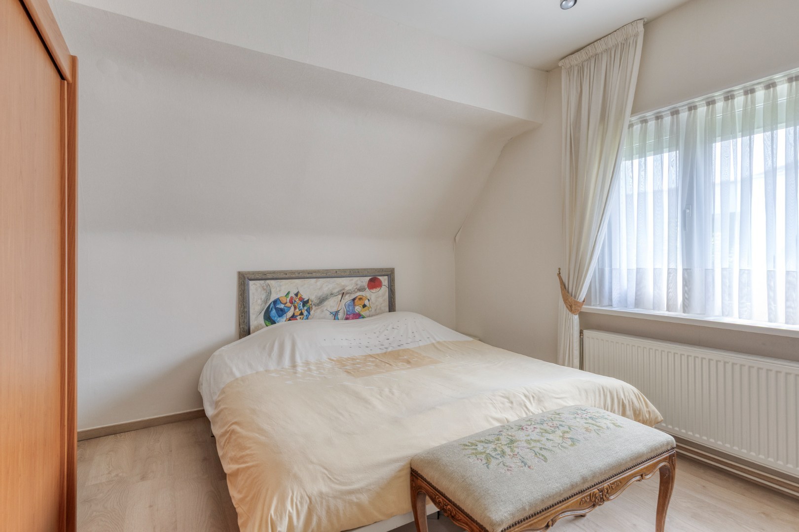 Statige woning met prachtige tuin op een unieke ligging in Geel-centrum 