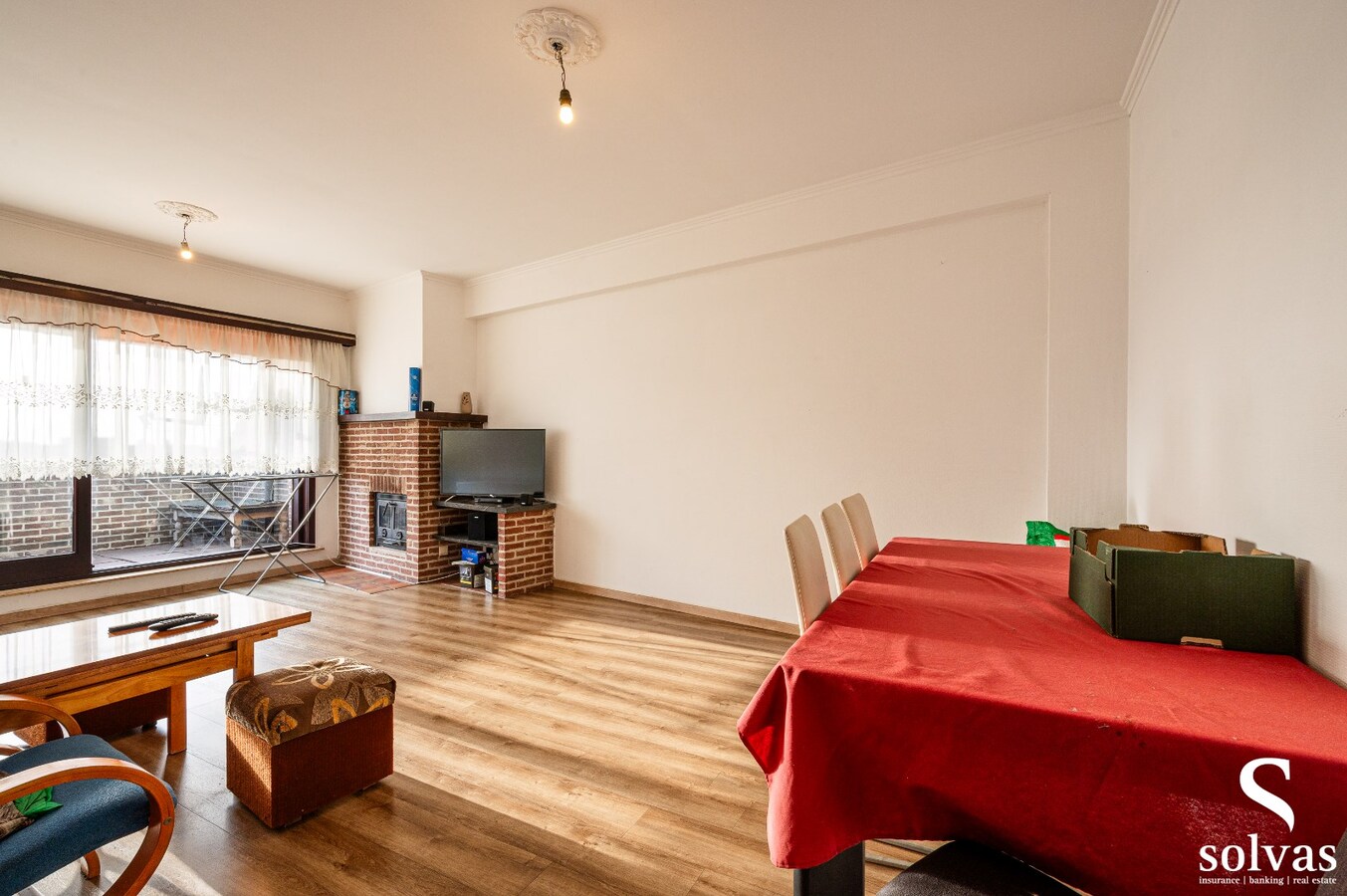 Gezellig twee slaapkamer appartement mét garage op toplocatie te centrum Aalter 