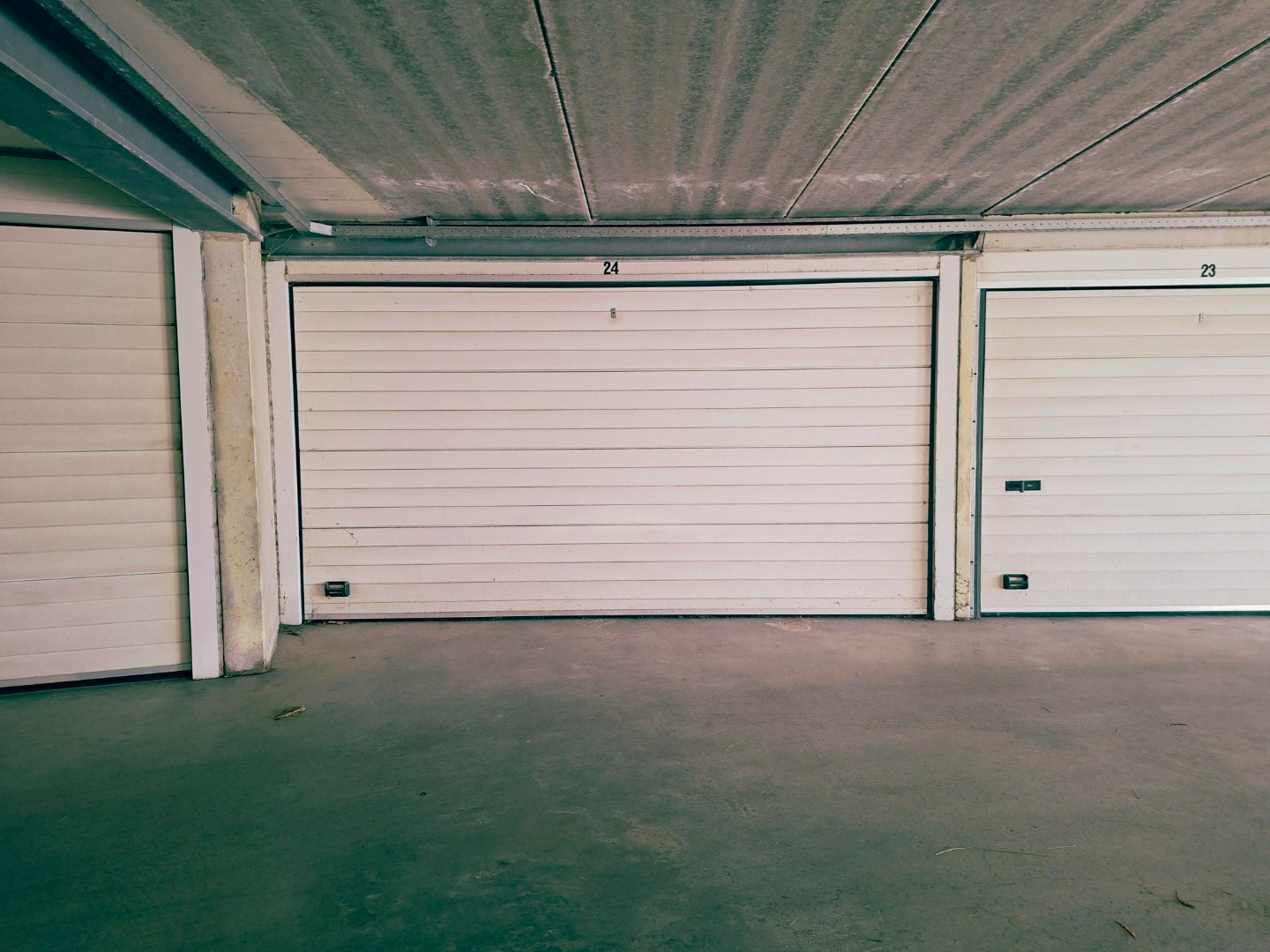 Ruime garagebox op wandelafstand van het strand – Zeebrugge 