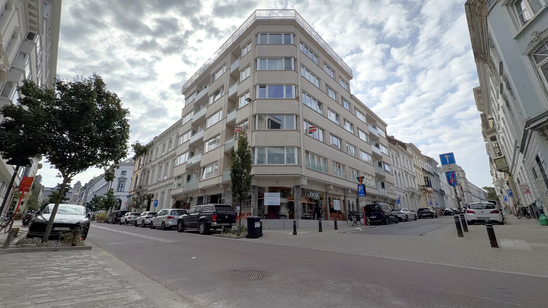 Winkelruimte te koop in Bagattenstraat te Gent