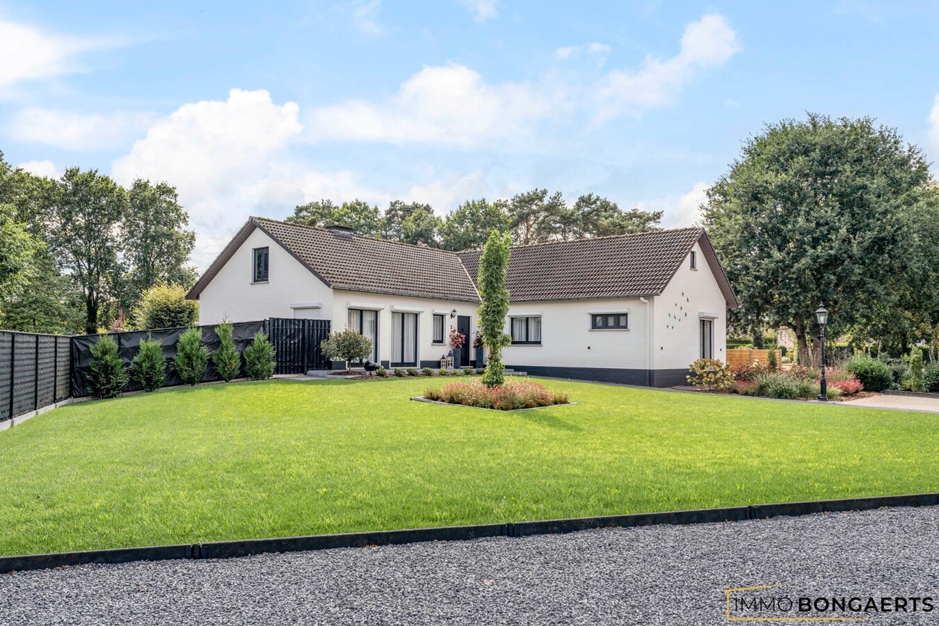 Gelijkvloerse woning op rustige locatie 