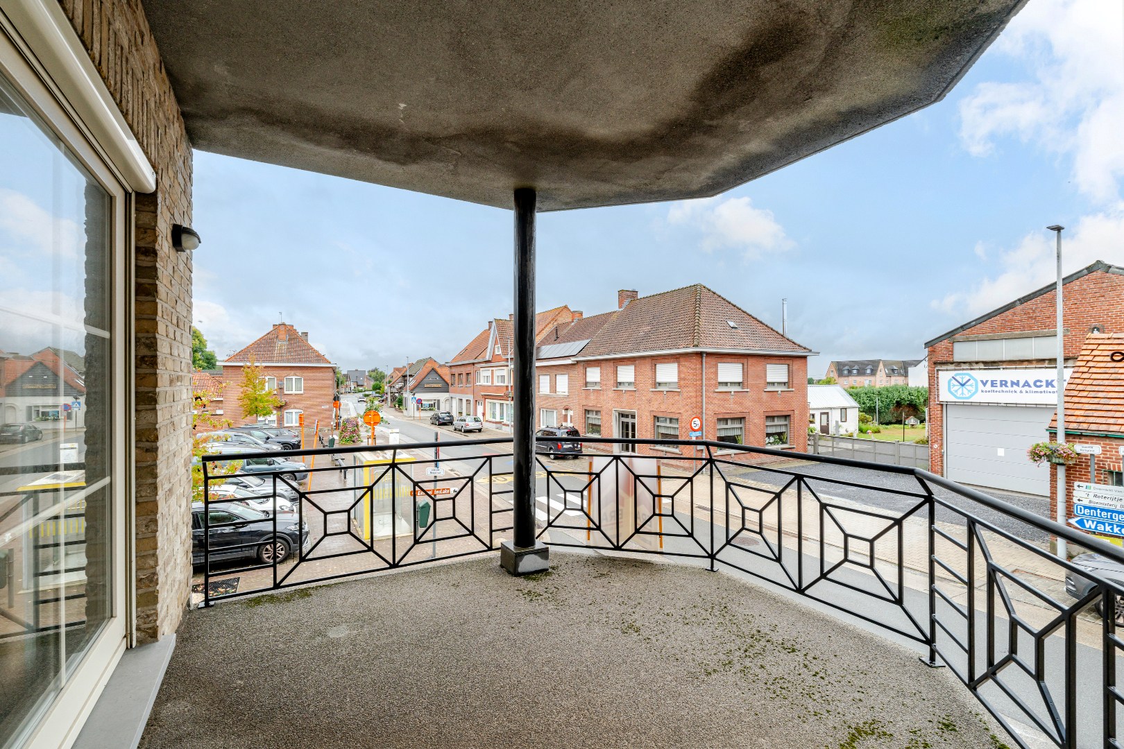 Prachtig hoekappartement met garage en private berging 