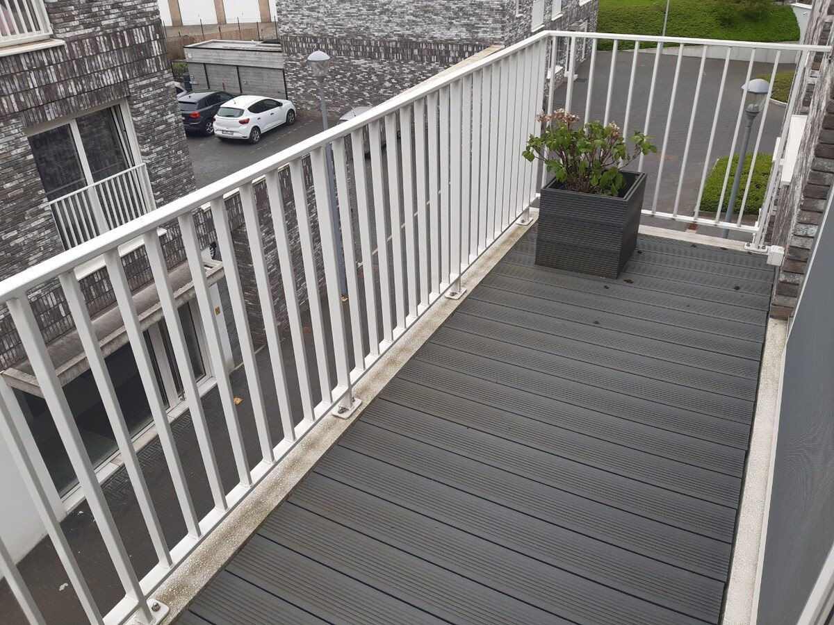 Ruim appartement in hartje Gavere. 