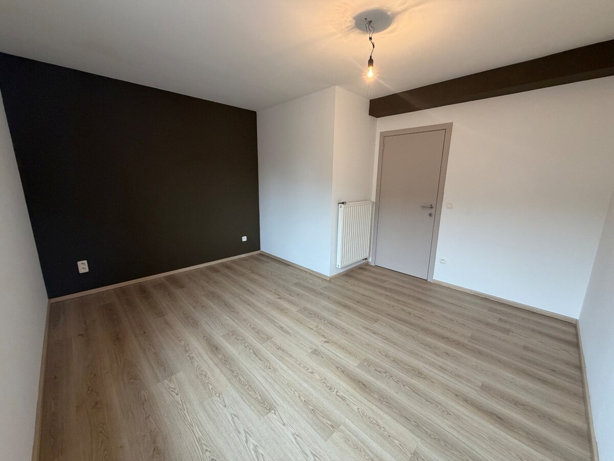 1-slpk appartement met terras en garage. 