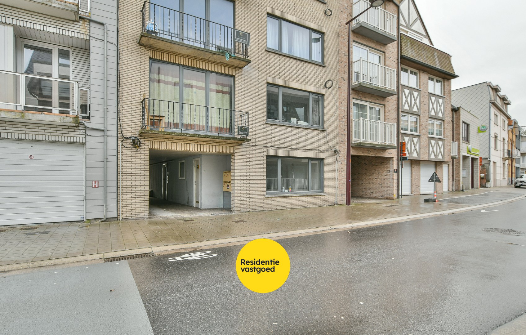 Te huur: gelijkvloers 2-slaapkamerappartement in centrum De Haan! 