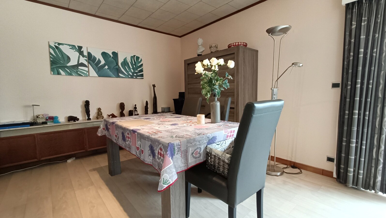 Open bebouwing met tuin te Bierbeek 