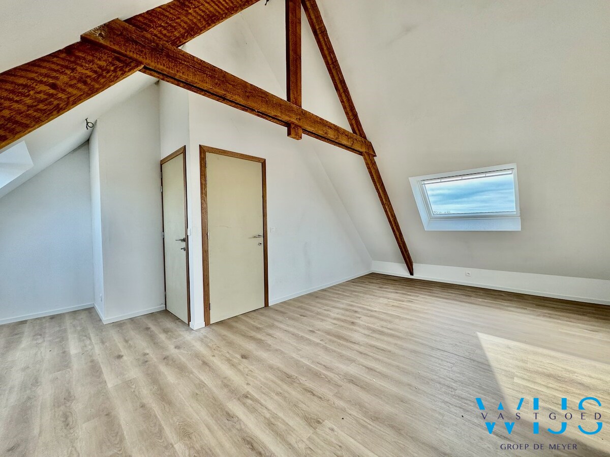 Volledig gerenoveerde TOPwoning te koop in Ertvelde ! 