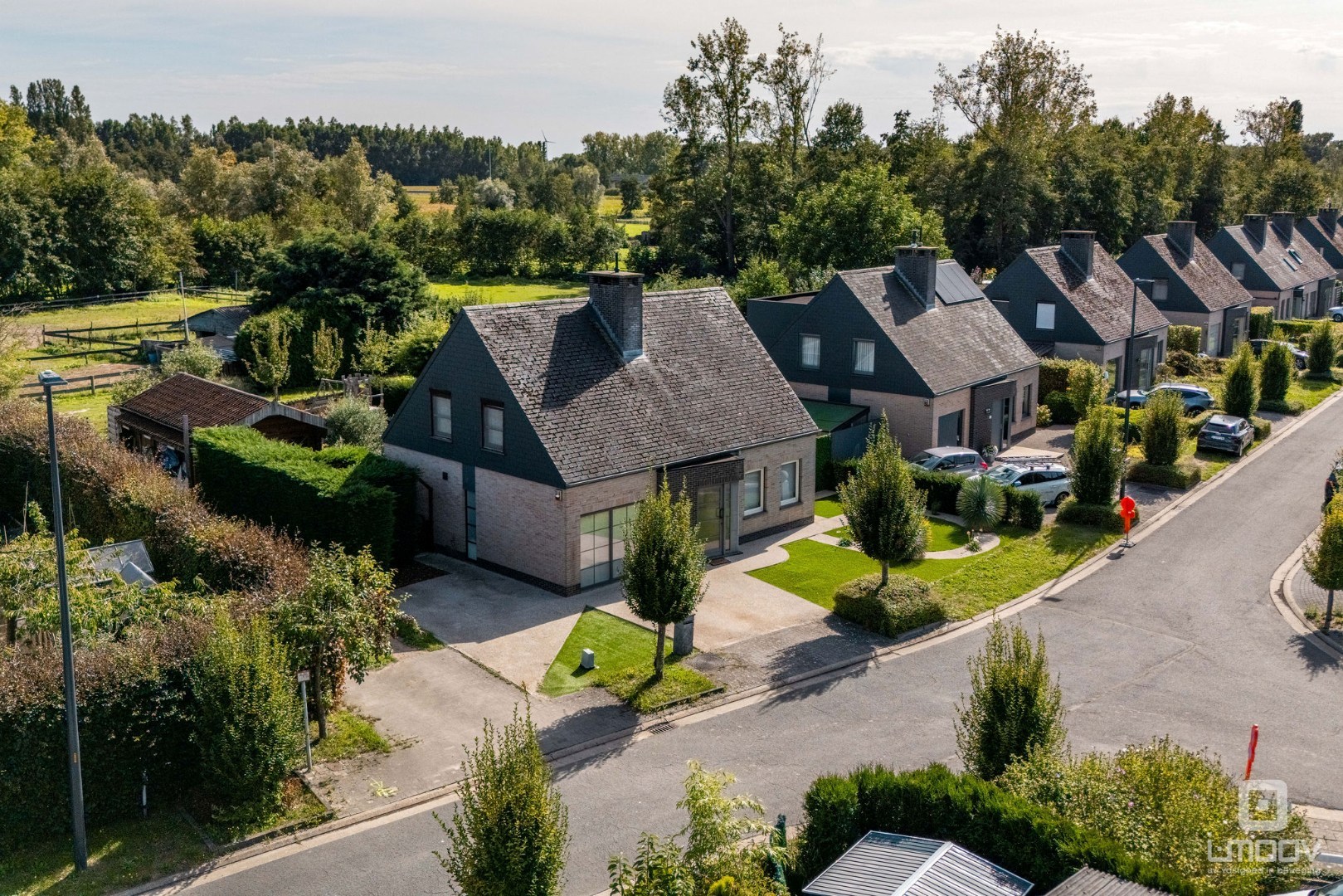Hoogwaardige, instapklare gezinswoning met 4 slaapkamers 