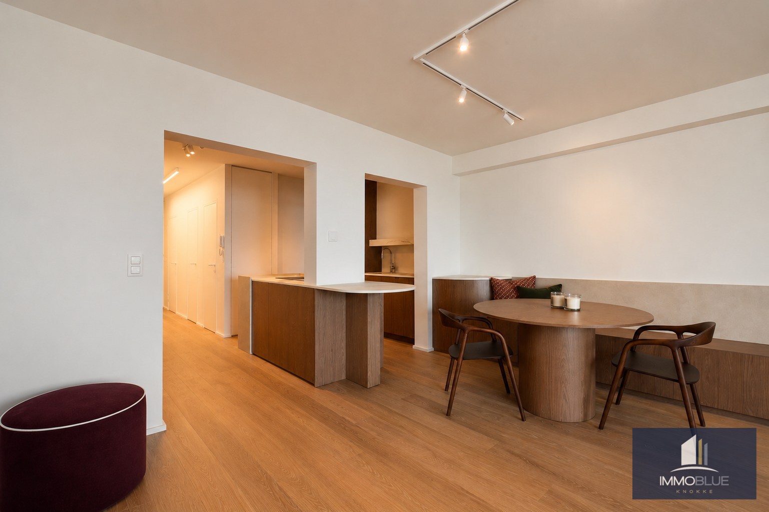 Subliem gerenoveerd appartement met frontaal zeezicht en een tijdloze, uiterst verfijnde afwerking. 