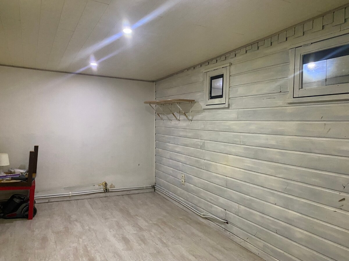 VERLAAGD in PRIJS ! Vrijstaande (vakantie)woning in het bos, Domein Sparrendal Lanklaar. 