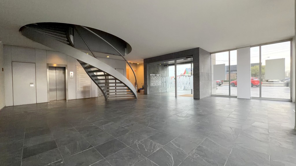 Kantoren te koop met uniek zicht op het MAS in Antwerpen