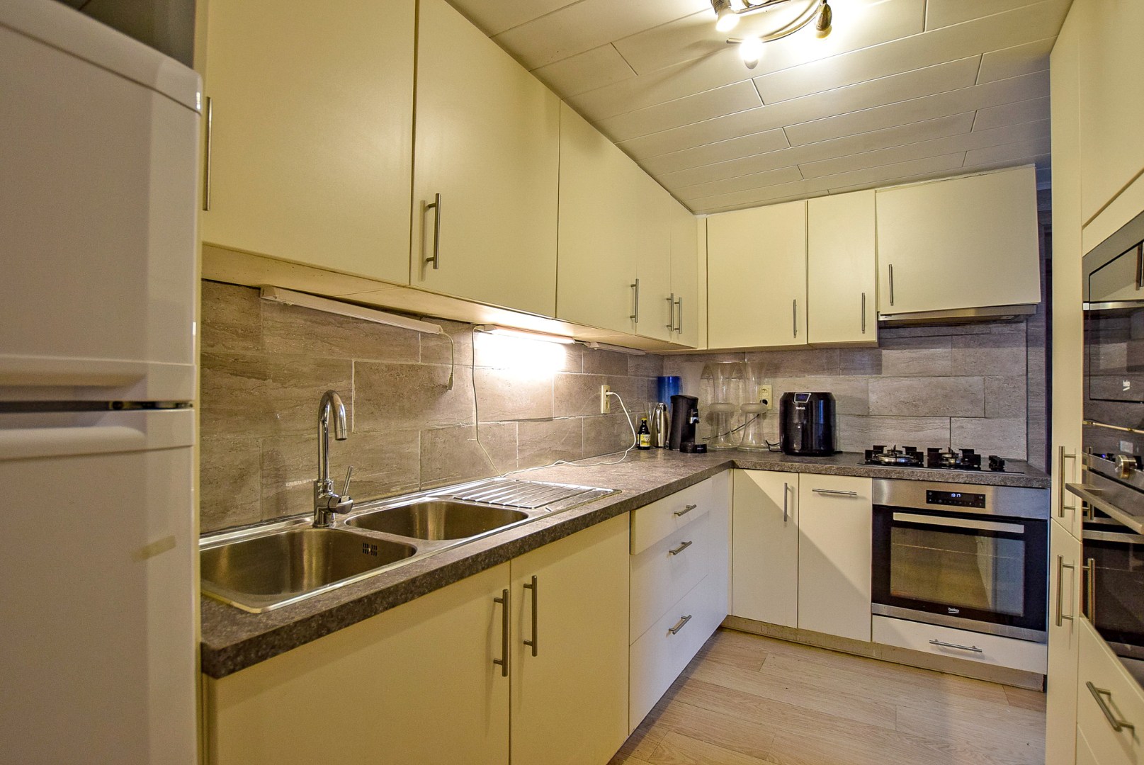 Ruim 2-slaapkamerappartement (97m²) gelegen in het centrum van De Panne. 