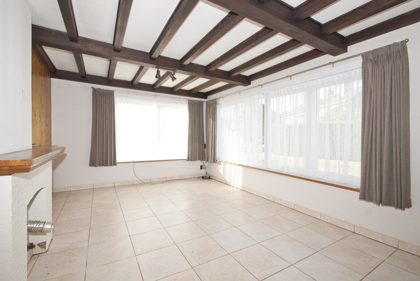 Gelijkvloers woning met tuin -  3 slpks 