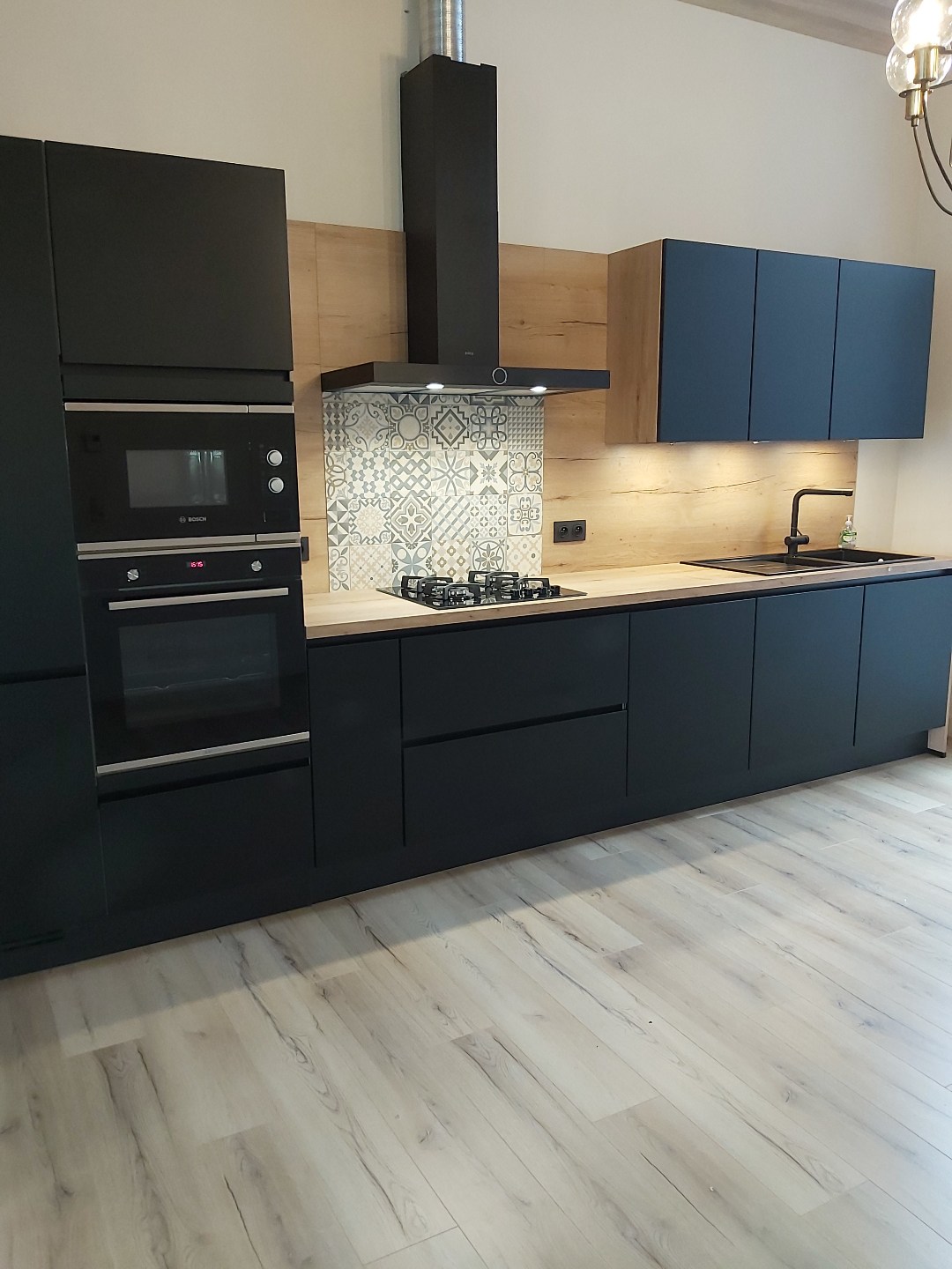 Opbrengsteigendom te koop met 3 app (+-90m²) 