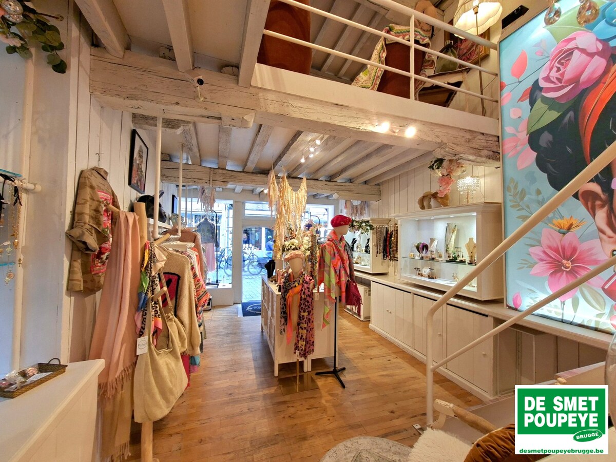 Commercieel gelegen handelshuis 
