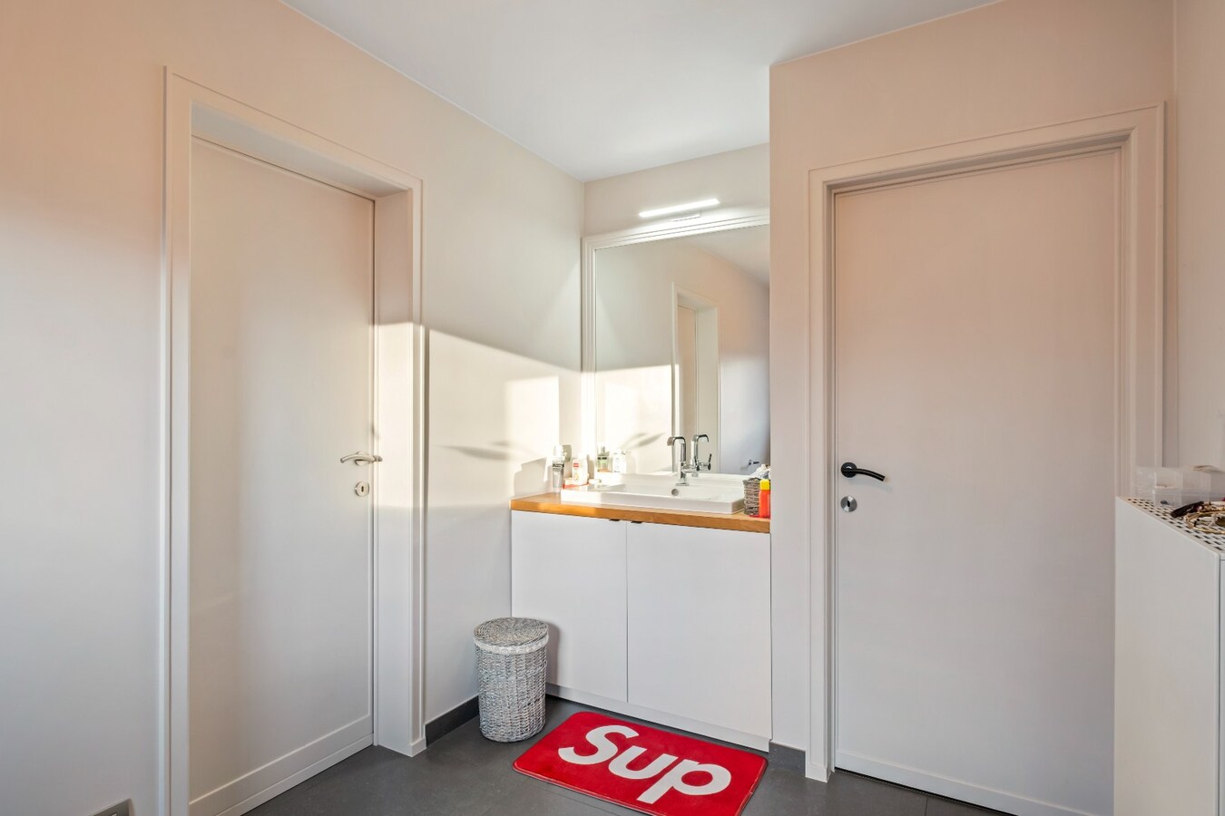 Unieke instapklare Villa te Heule op 933m² op landelijke ligging ! 