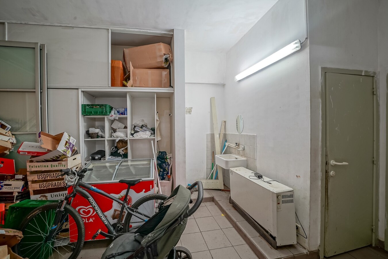 Te koop commerciële winkel - Oostende