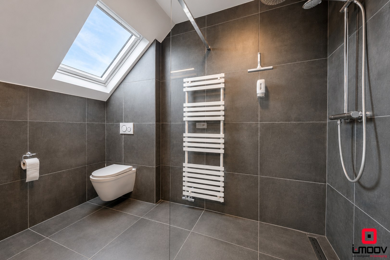 Energiezuinige villa met exclusieve wellness en polyvalent bijgebouw in Oostende 