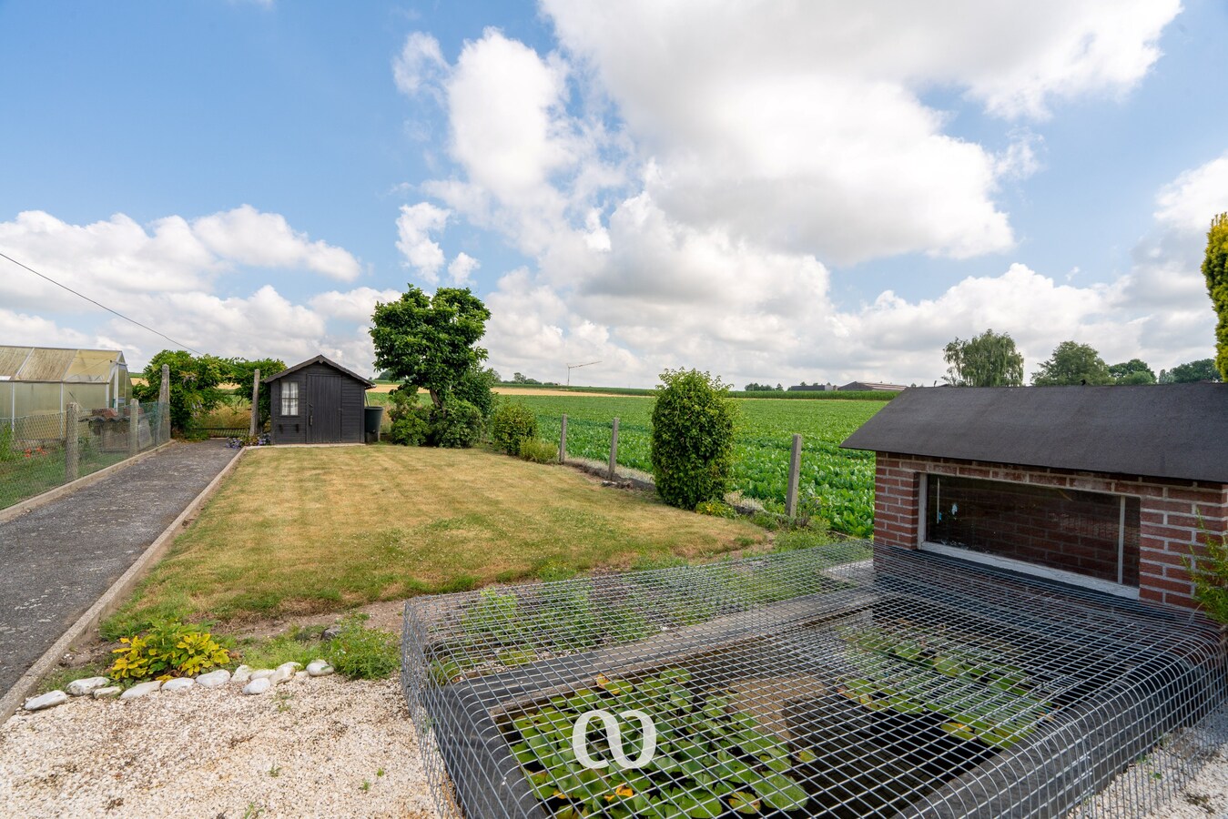 Prachtig gelegen half open bebouwing 