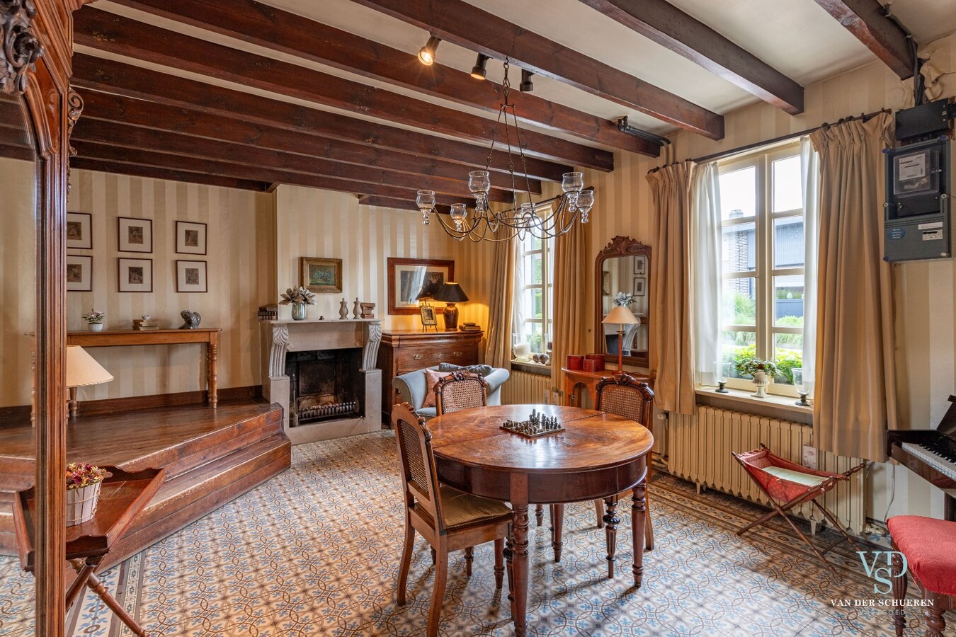 Charmante woning nabij centrum Gavere (op ca. 1255 m²) 