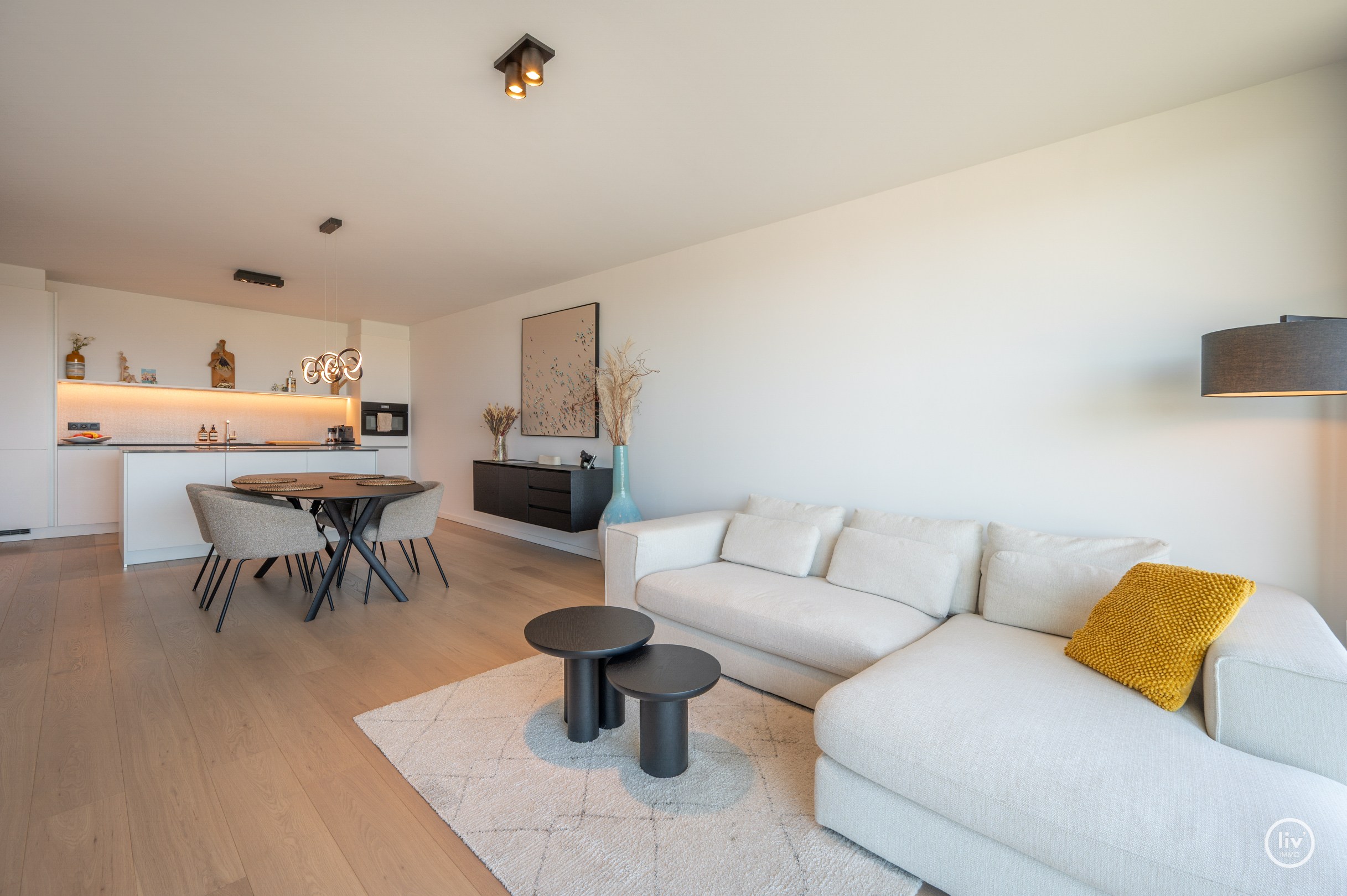 Lichtrijk appartement met groot terras te Res. Lake Garden - Duinenwater 