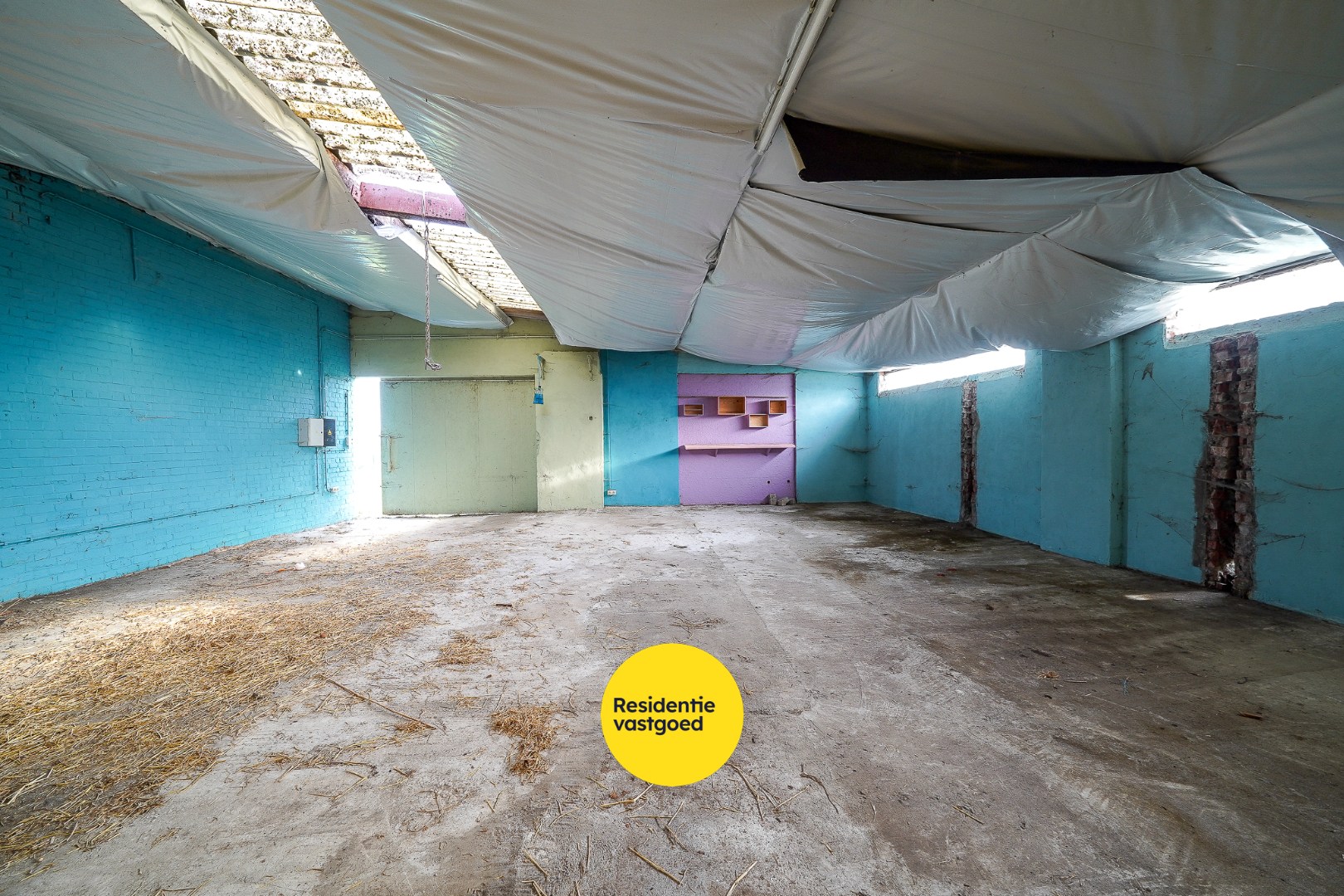 Opslagruimte (89,35m²) te Ettelgem 