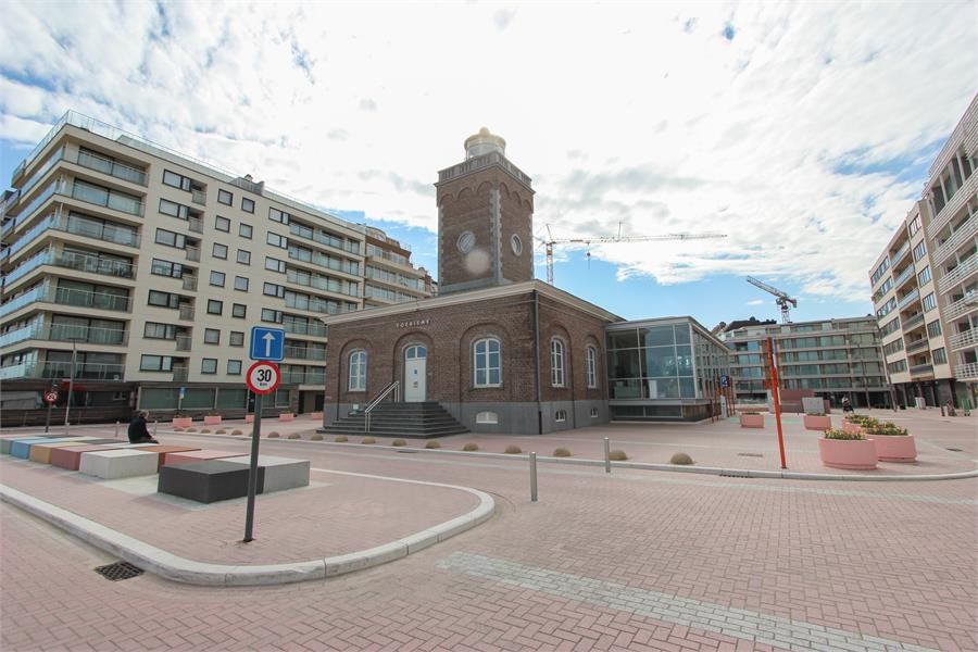 Centraal gelegen studio appartement voorzien van terras met zeezicht! 